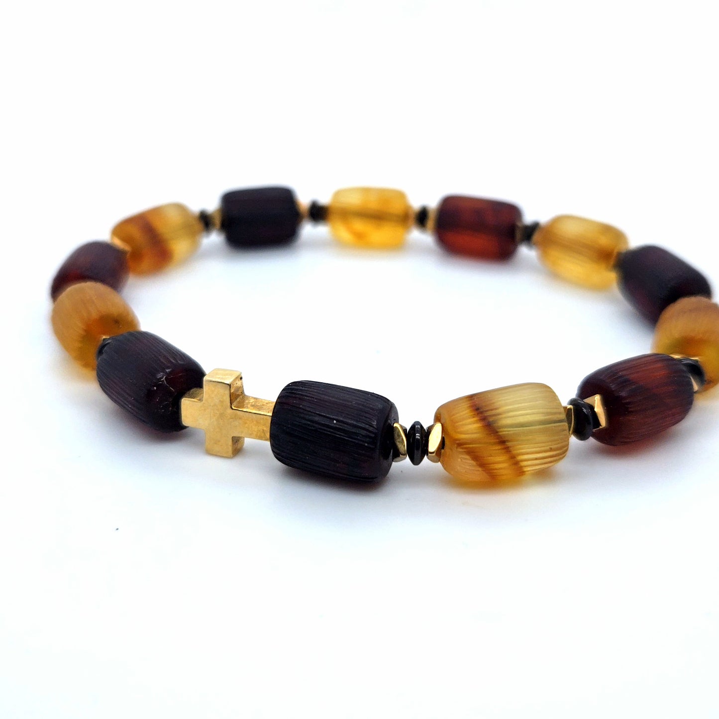 Unisex Bernstein-Armband mit vergoldetem Kreuz – Elastisch