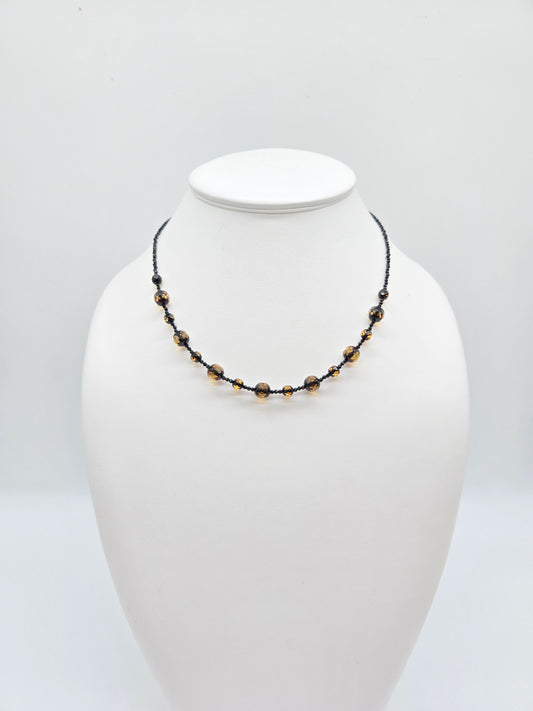 Elegante Bernsteinkette mit Spinell – Echter Ostsee-Bernstein
