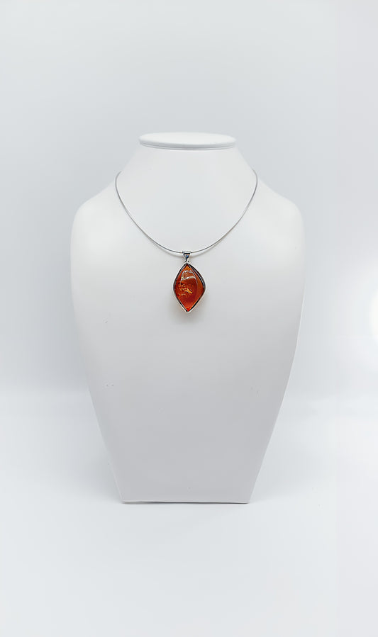 Amber shimmer: Exclusive 925 silver pendant