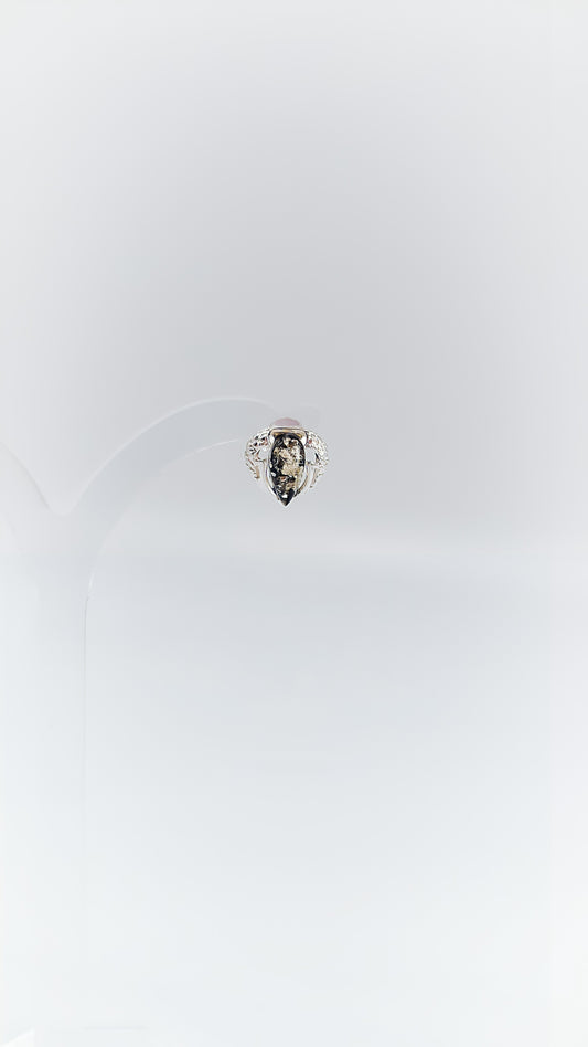 Brilliant drops of silver and amber