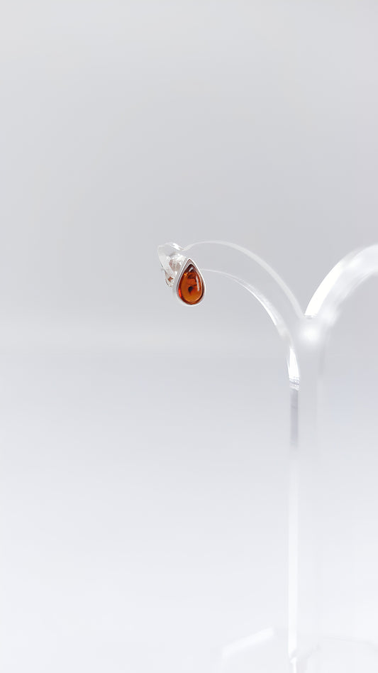 Classic amber earrings – handmade from real silver