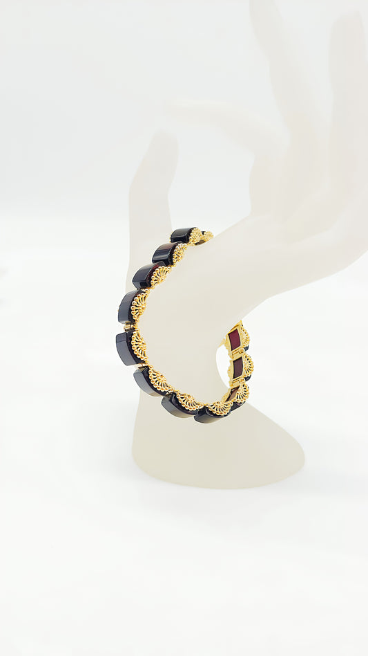 Fascination with Amber: Timeless Beauty