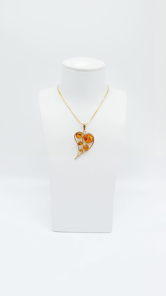 Amber heart for golden moments