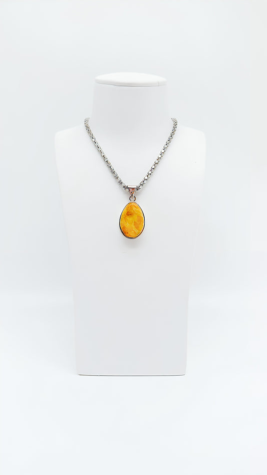 Exclusive unique jewelry – amber pendant in silver