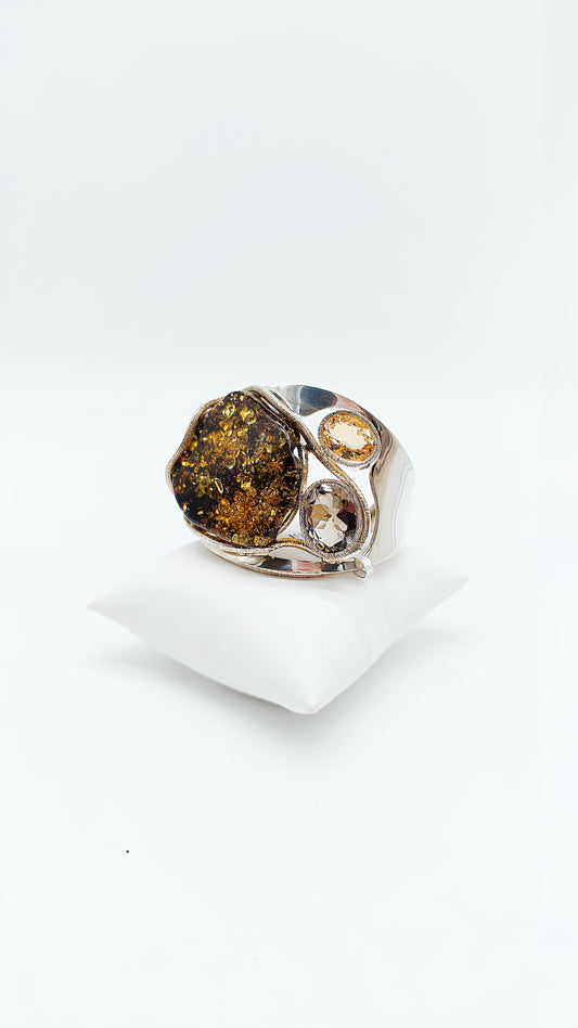 Natural treasures united: bracelet with amber and citrine