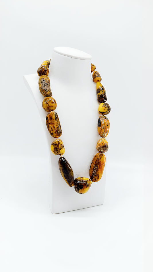 Statement necklace made of genuine amber for women