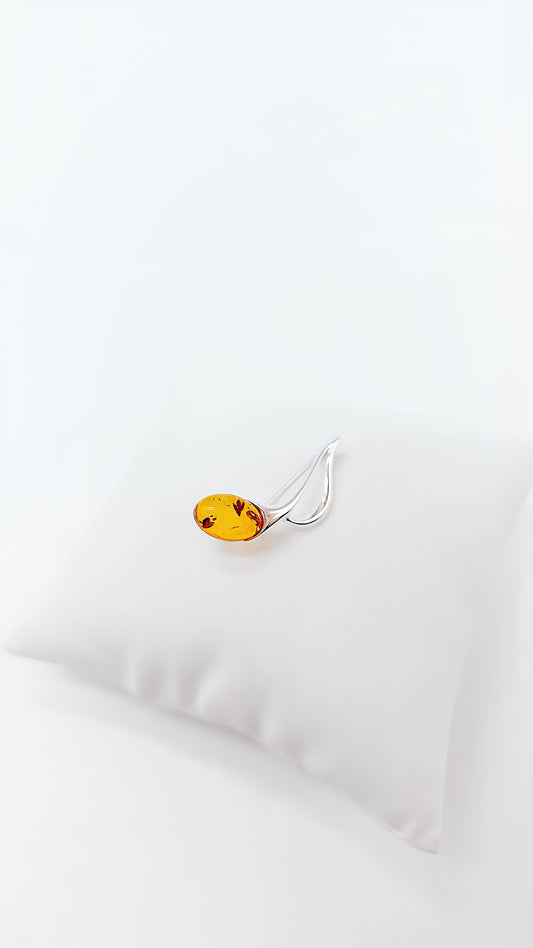 Exclusive piece of jewelry: 925 silver brooch – perfect for every occasion
