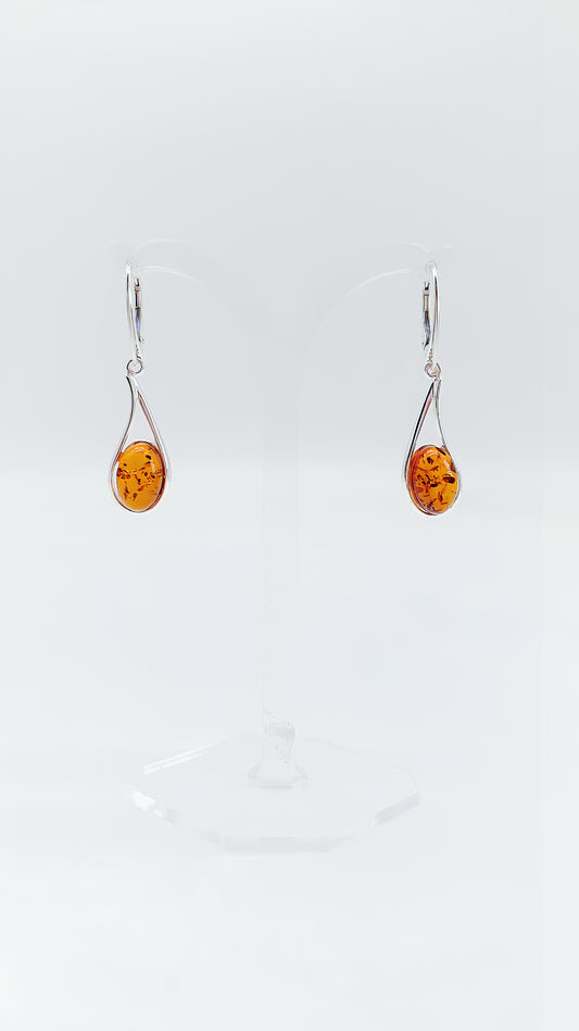 Shiny amber drops: earrings made of 925 sterling silver