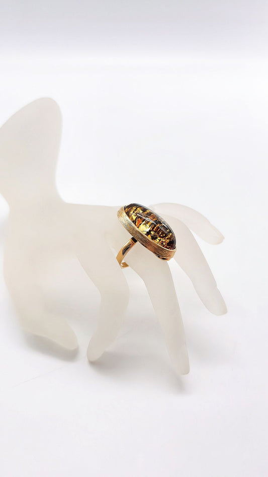 Mystical beauty in amber
