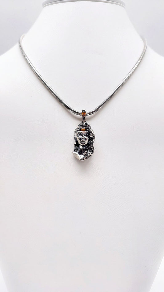 Virgo Zodiac Pendant – 925 Silver & Amber
