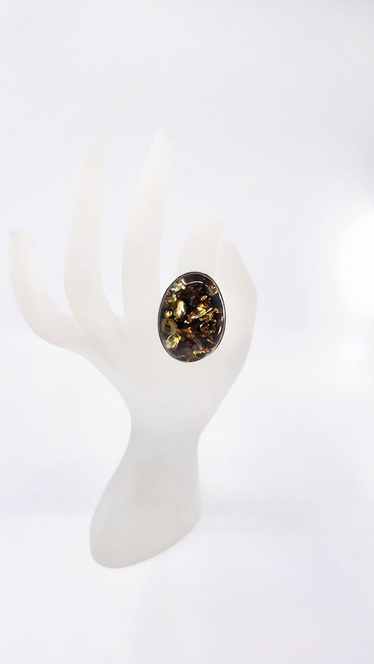 High-quality silver ring with oval amber
