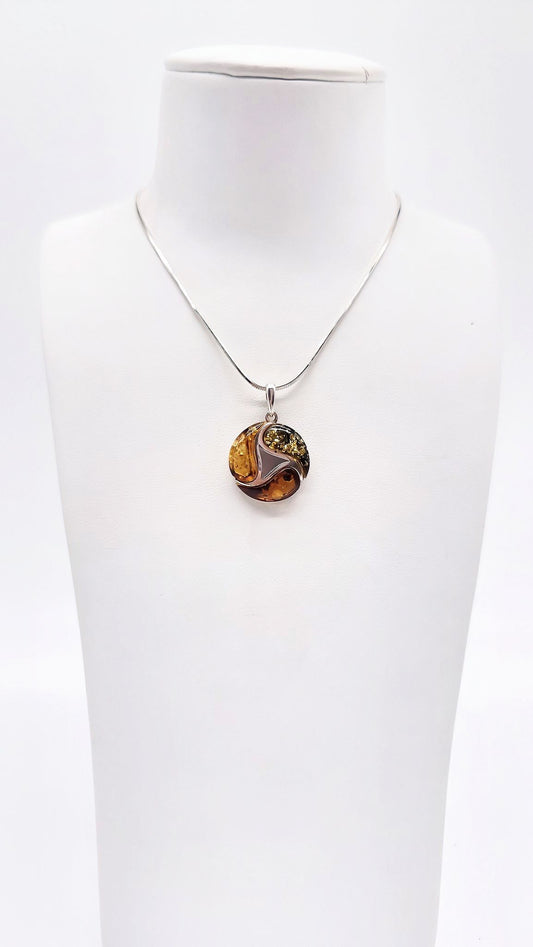 Tricolor amber pendant & silver combined – stylish elegance
