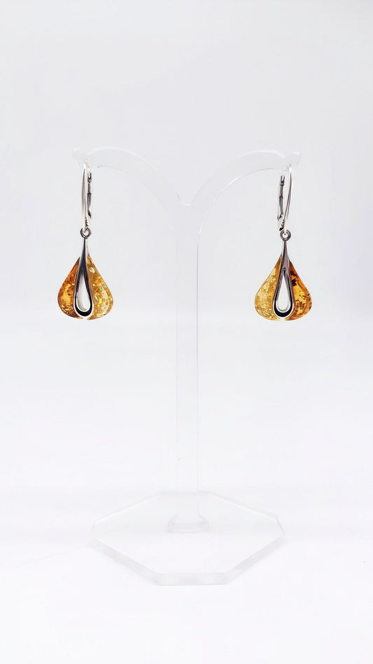 Women's earrings with amber – noble, elegant, high-quality