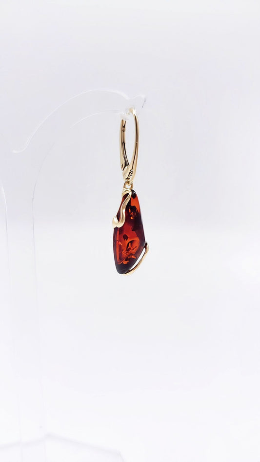 Women's earrings – natural amber in golden elegance