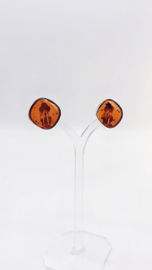 Silver ear clips with genuine amber – timelessly beautiful