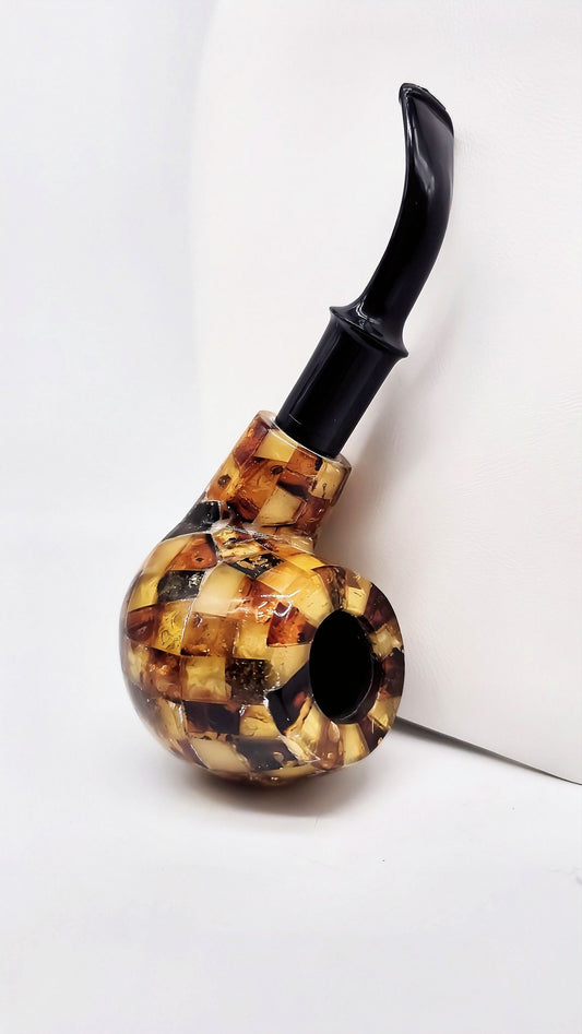 Tobacco pipe with hand-crafted amber