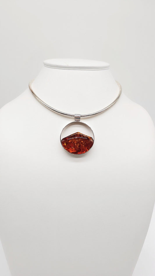 Fiery amber pendant with glitter – unique