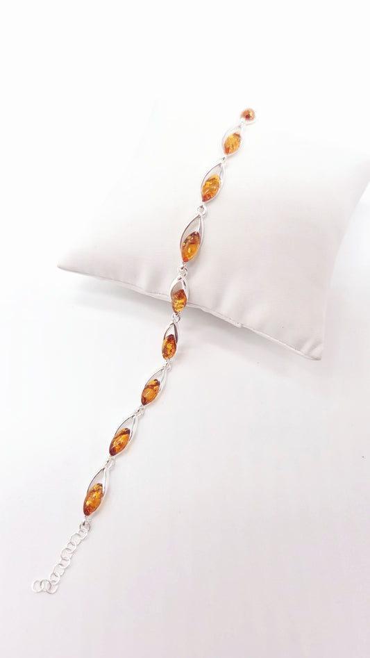 Silver bracelet amber – delicate & elegant