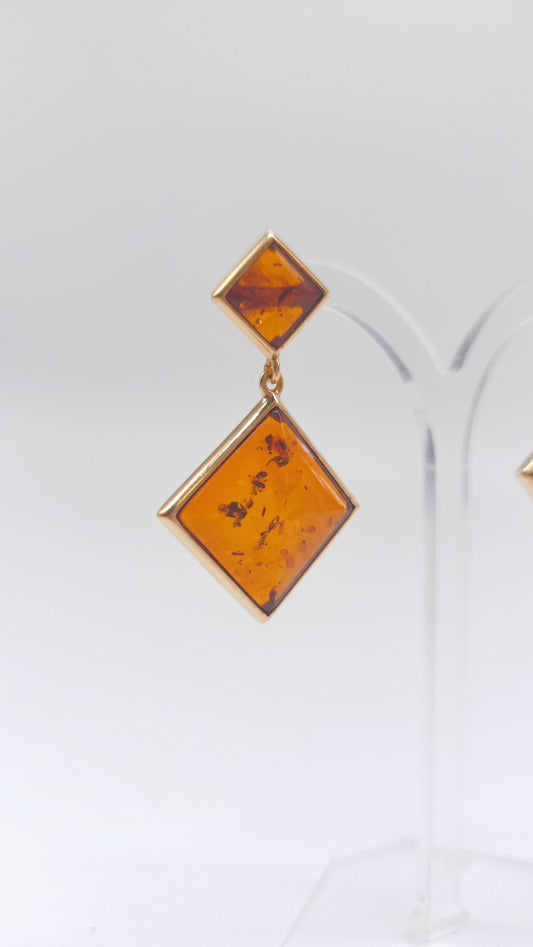 Gold-plated earrings with genuine amber