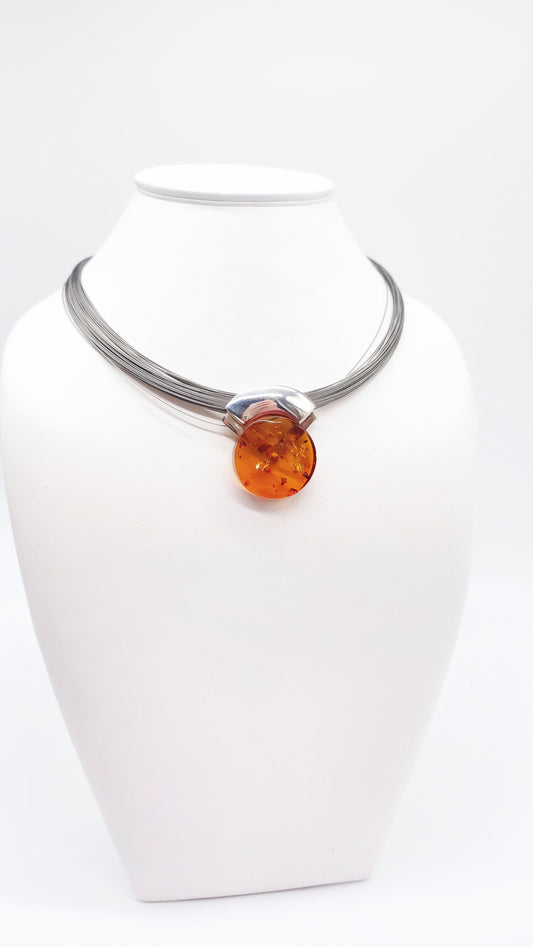 Fiery accent: Modern amber necklace
