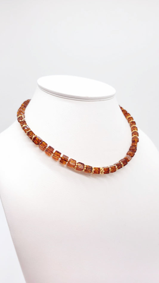 High-quality necklace amber square gold-plated