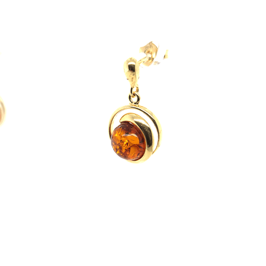 Vergoldete Ohrringe mit Bernstein stilvoll rund