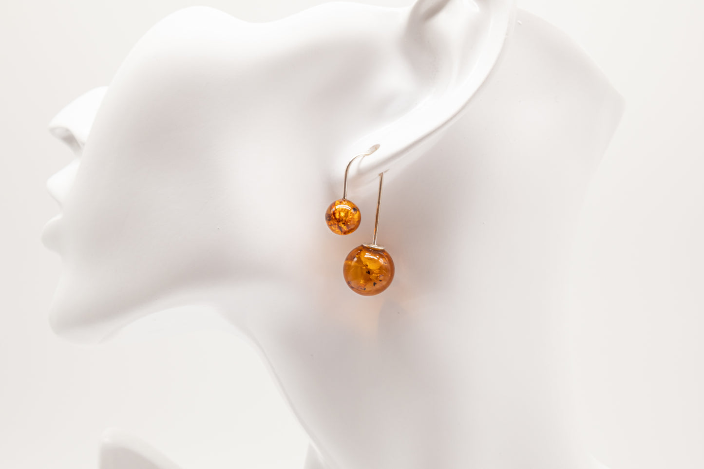 Exclusive amber earrings – stylish earrings