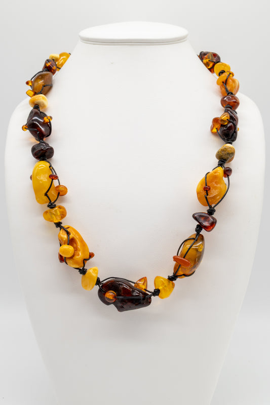 Unique amber necklace – handmade with genuine amber