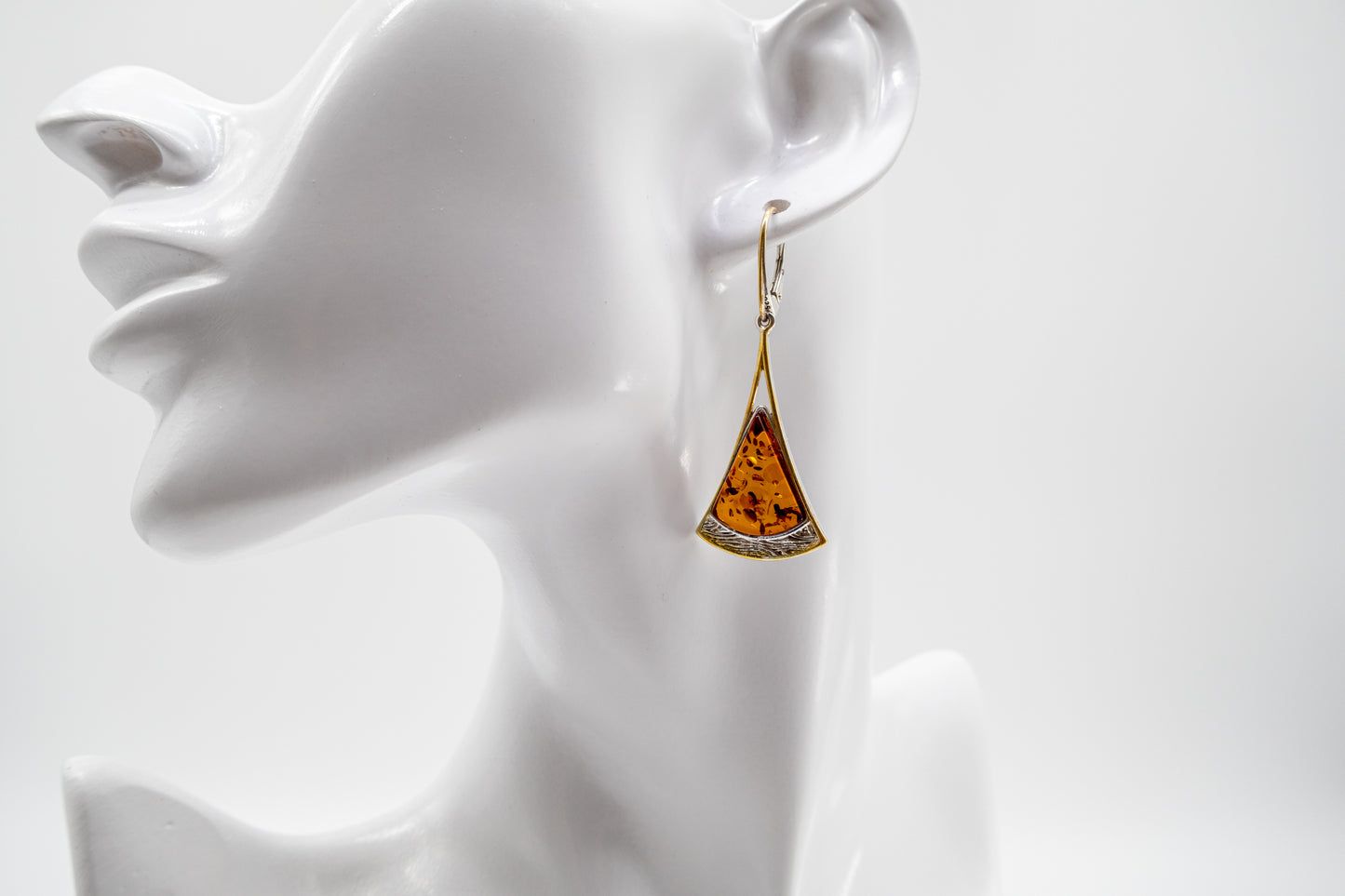 Order women's silver and amber earrings online