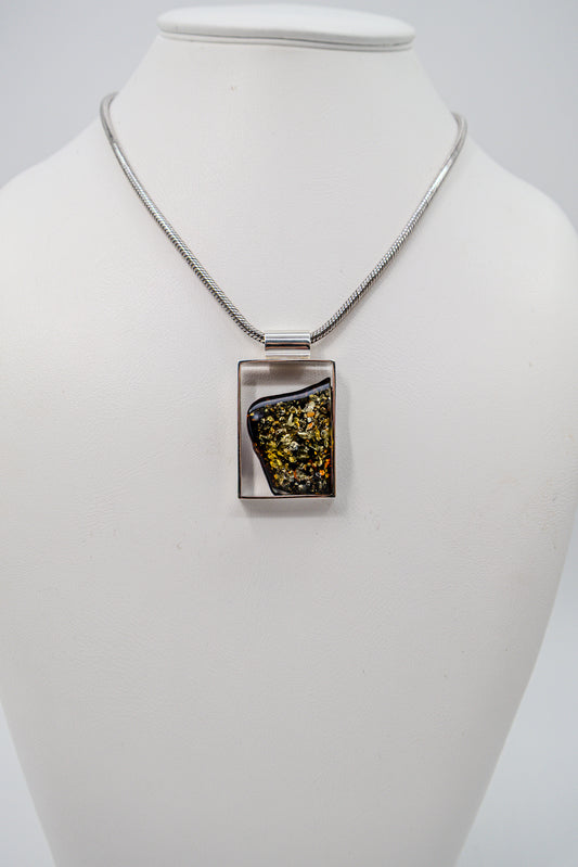 Buy green amber pendant silver 4.8 x 2.6 cm online