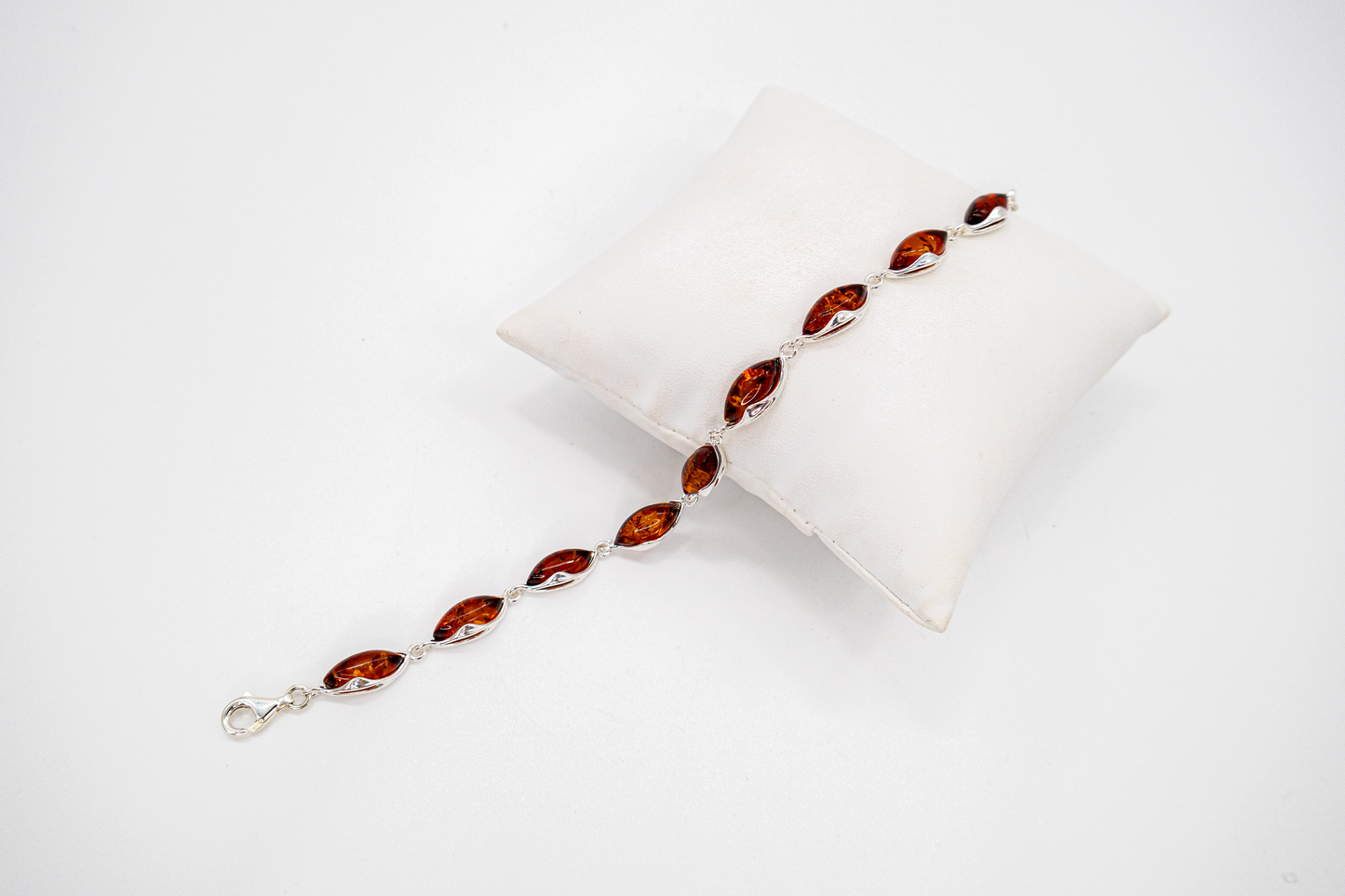 Armband mit grünem, gelbem & cognacfarbenem Bernstein