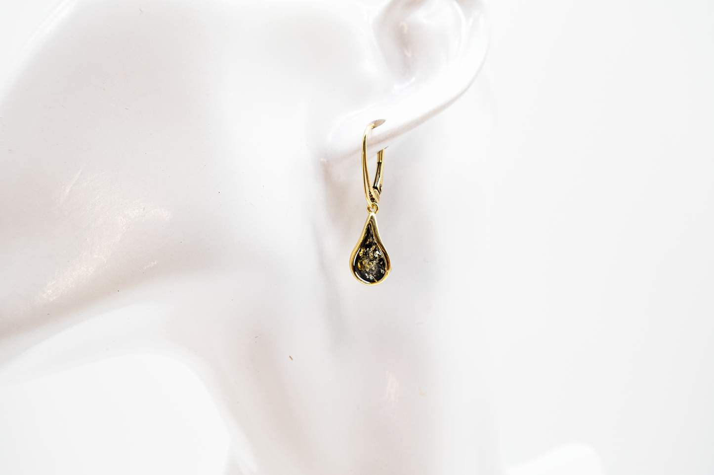 Drop Earrings Amber – Gold-Plated Elegance