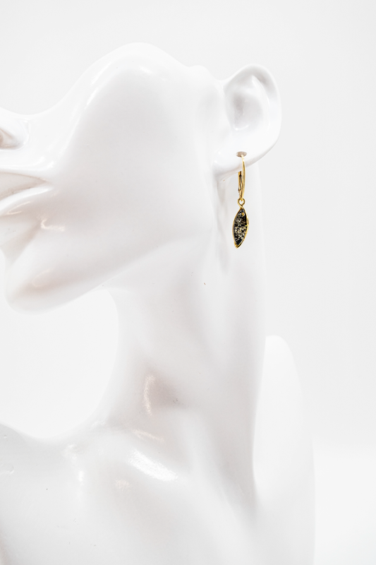 Earrings with green amber – Elegant earrings
