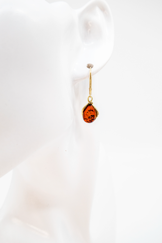Buy unique jewelry – Gold-plated amber earrings