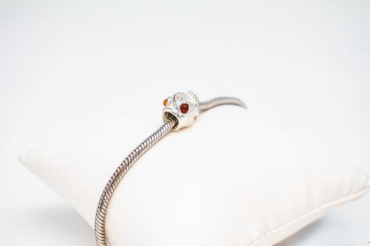 Fisch Charm Silber mit Bernstein – Anhänger für Armband