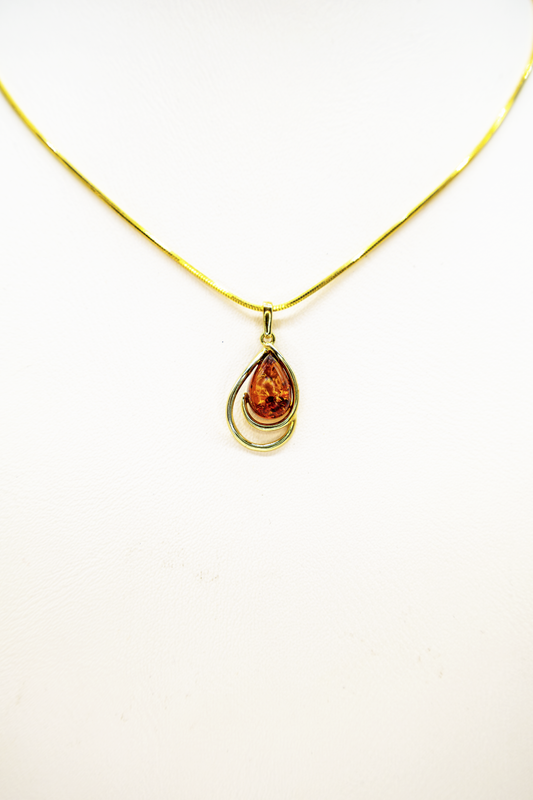 Exclusive amber jewelry – drop pendant gold-plated