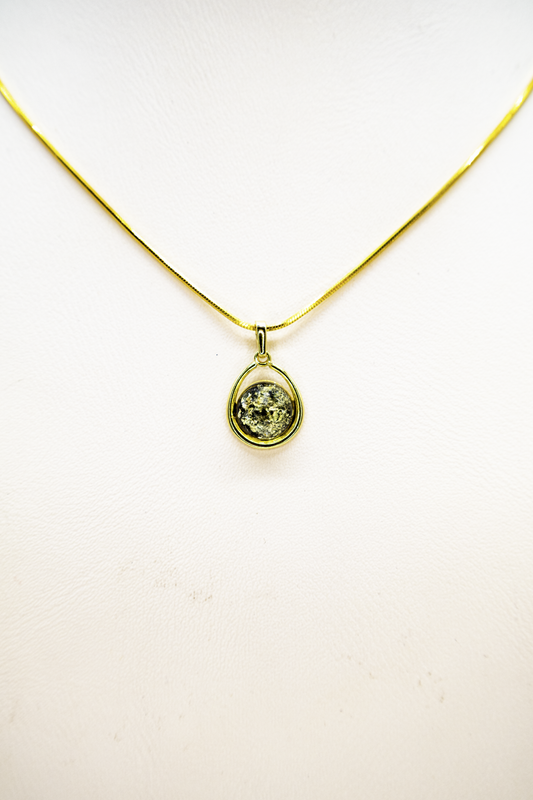 Special jewelry gifts – Buy amber pendant drops