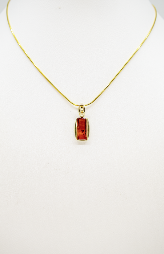 Rectangular amber pendant gold-plated with chain 45 cm