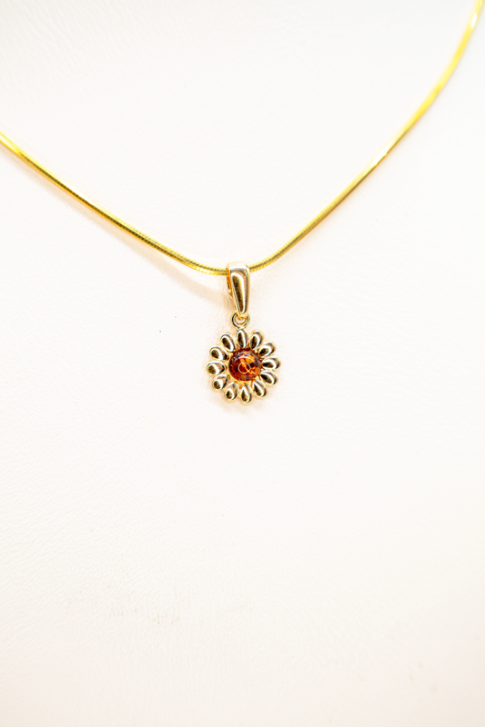 Children's jewelry amber flower with gold chain