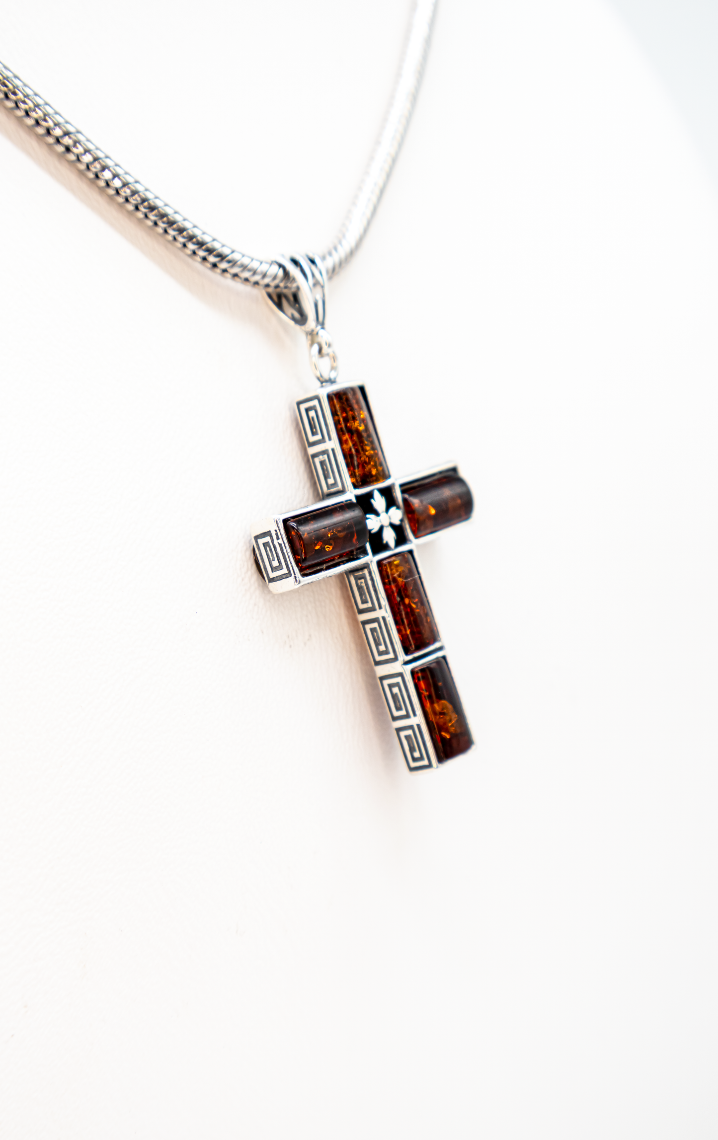 Unisex Kreuz Anhänger Silber mit Bernstein