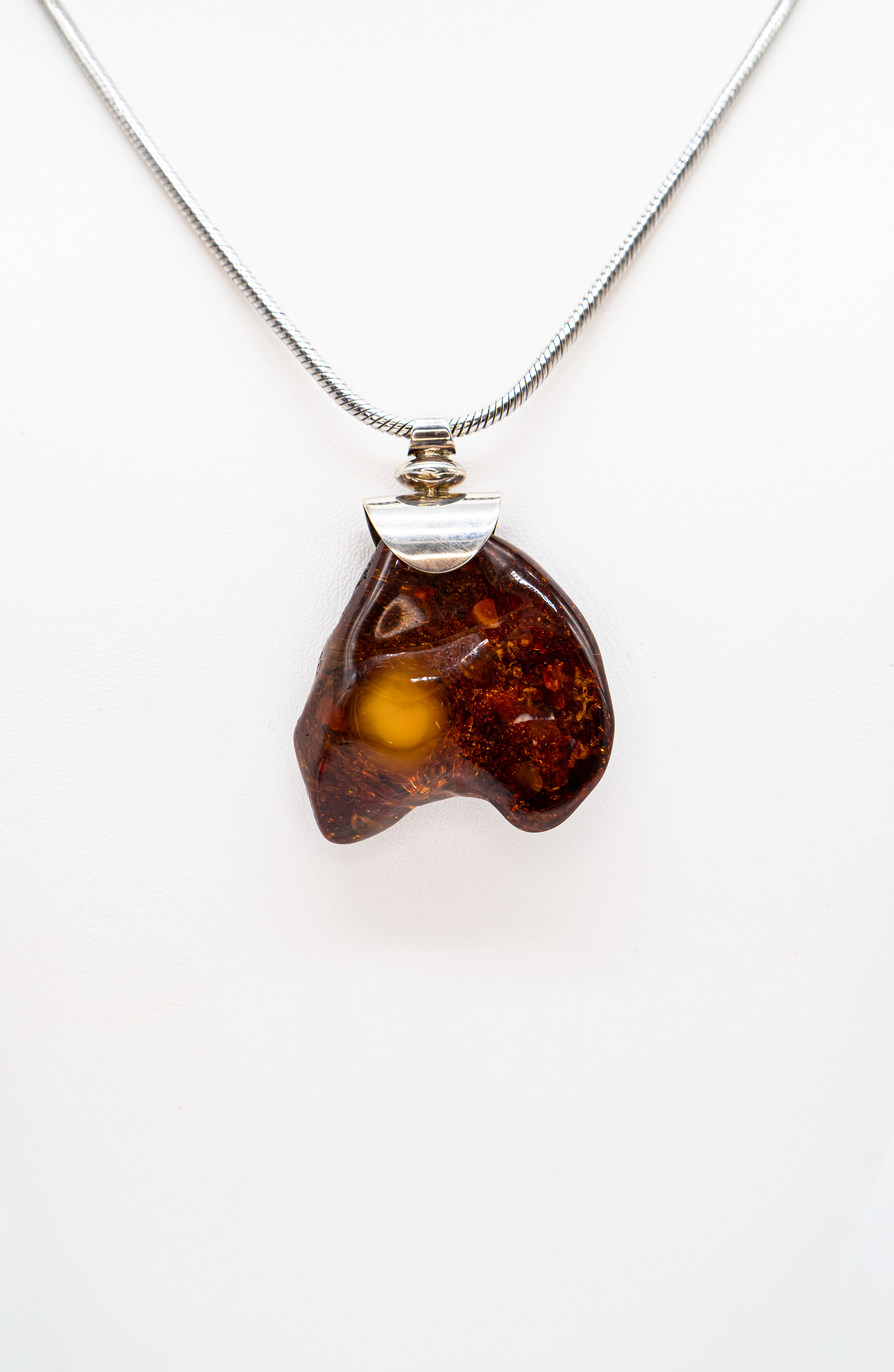 Vintage Bernstein Schmuck – handgefertigtes Einzelstück