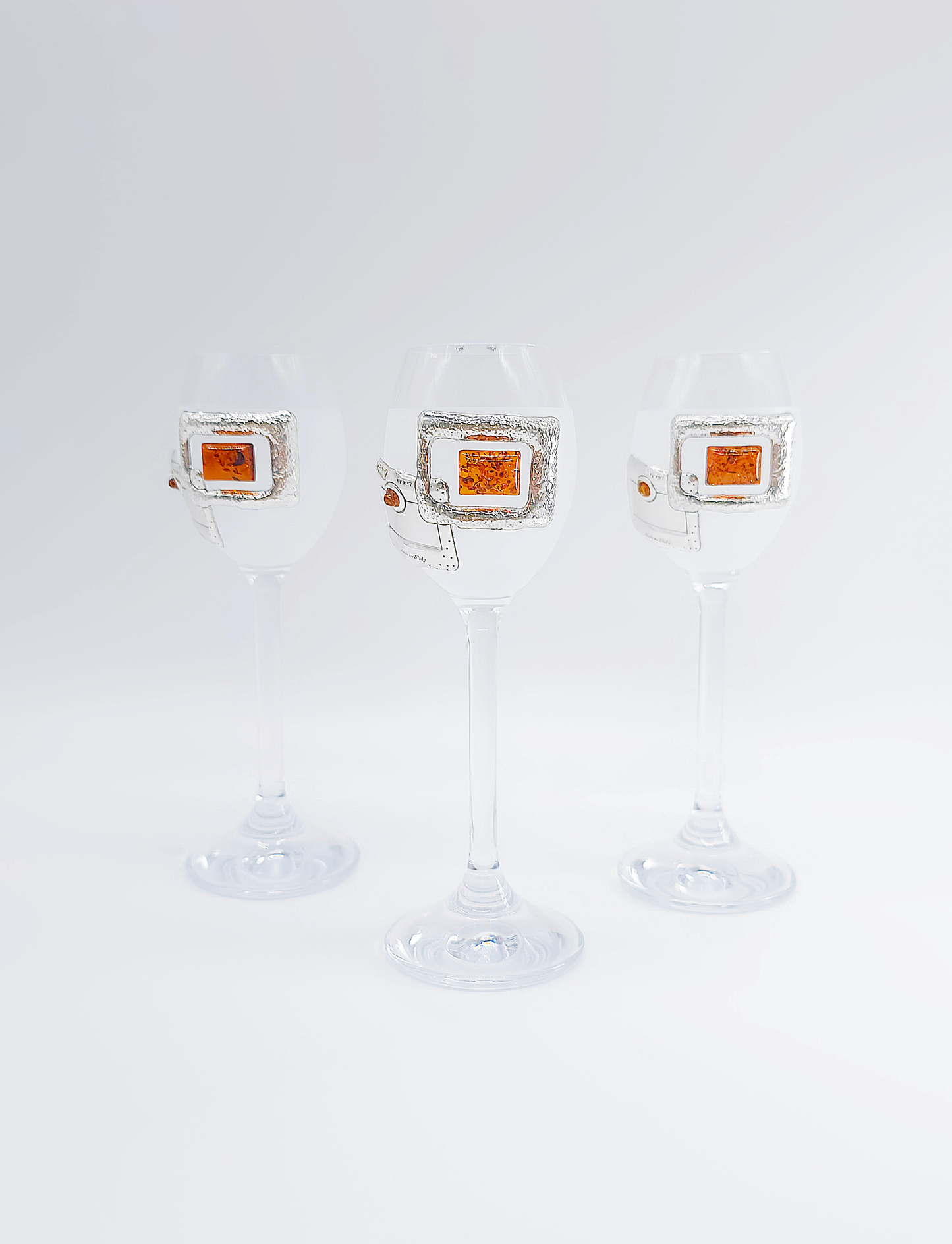 Grappa set – glasses with silver & real amber
