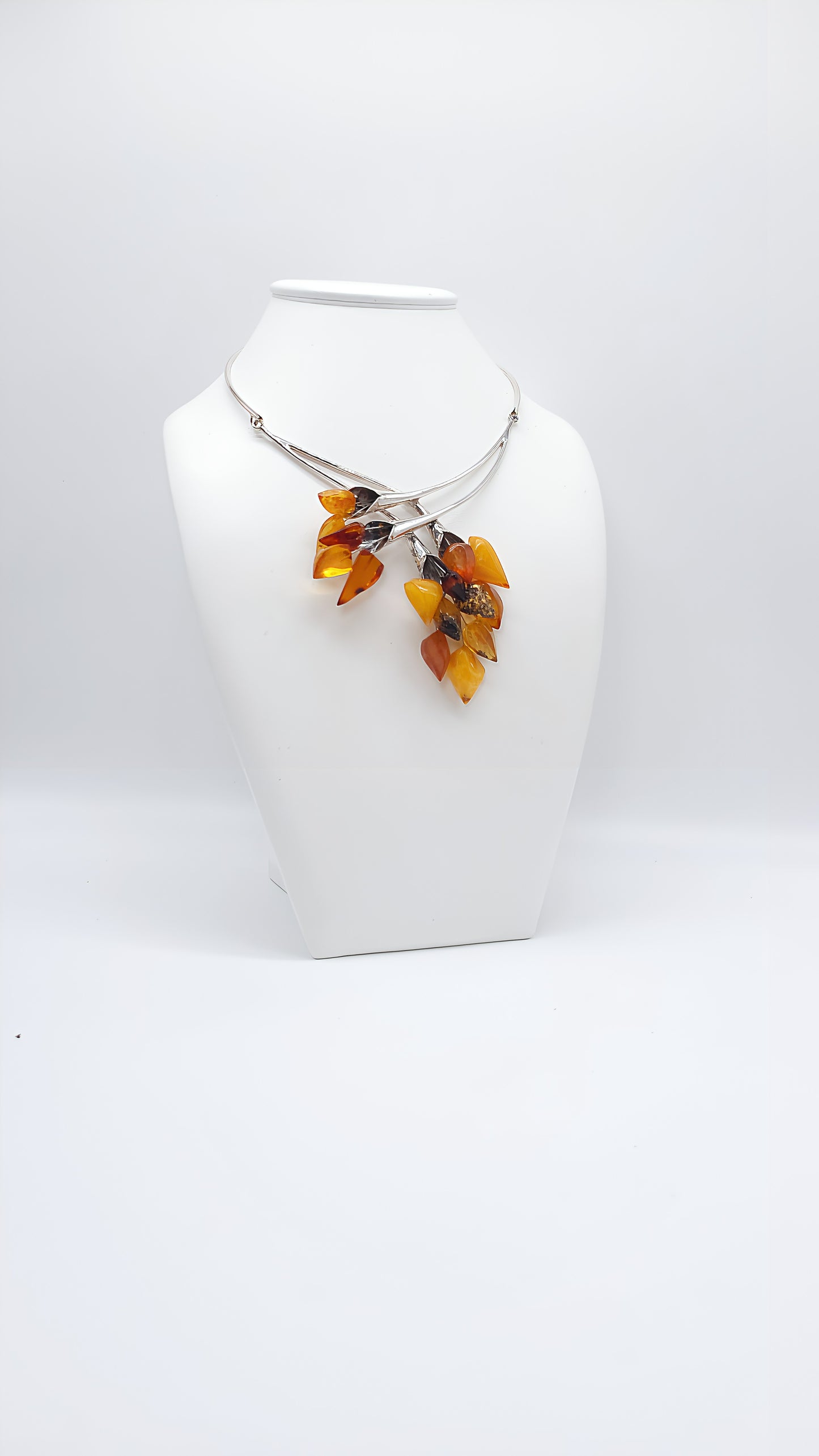 Naturbernstein-Collier für Damen – luxuriöser Silberschmuck