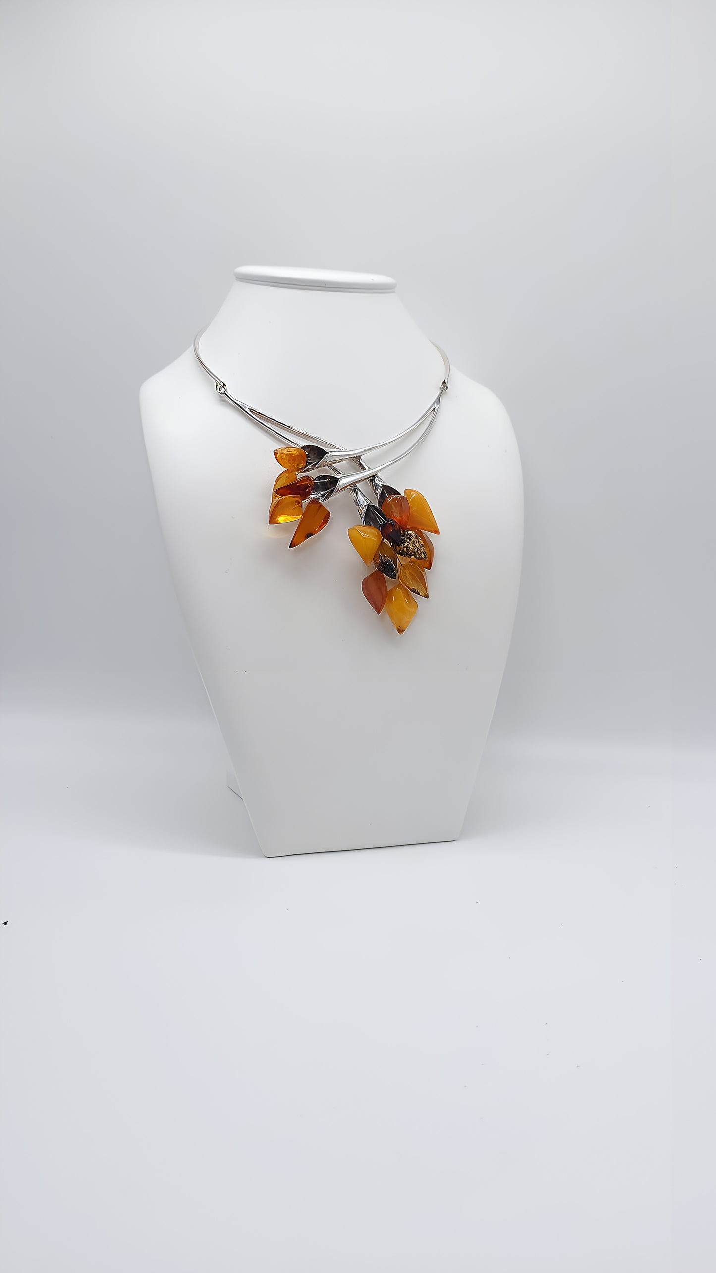 Naturbernstein-Collier für Damen – luxuriöser Silberschmuck
