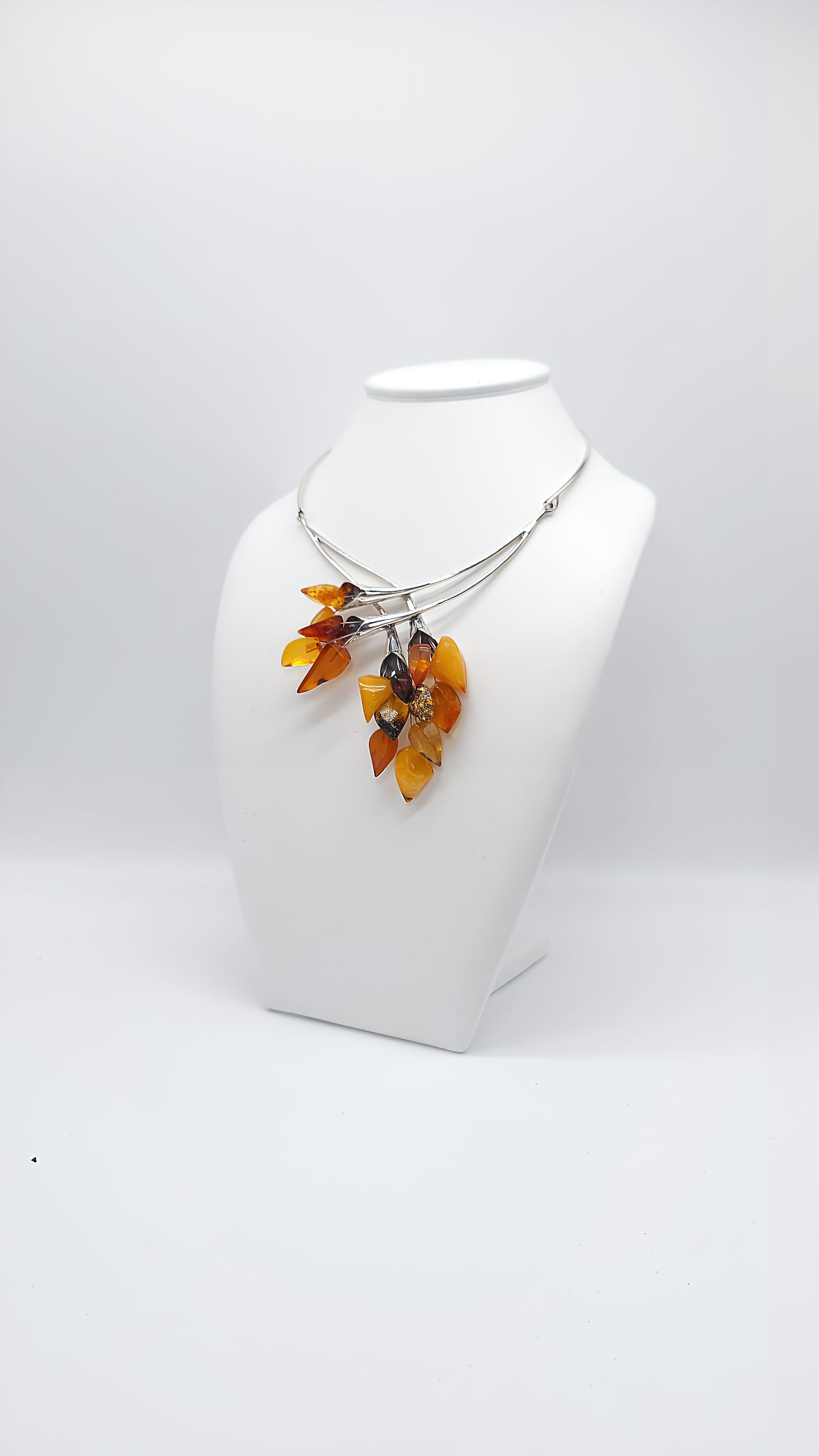 Naturbernstein-Collier für Damen – luxuriöser Silberschmuck
