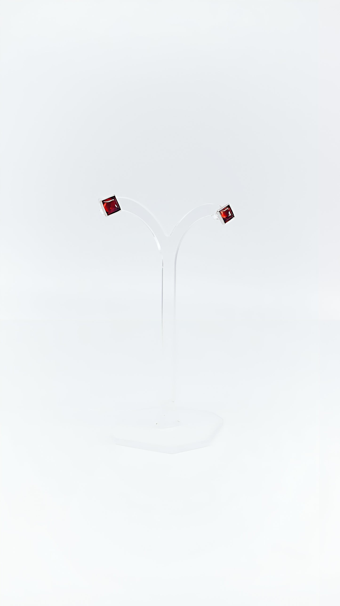 Elegant square stud earrings with amber