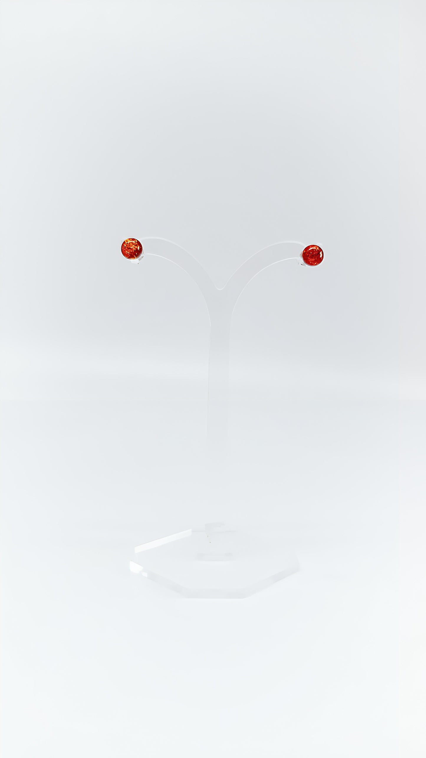 Round perfection: amber earrings