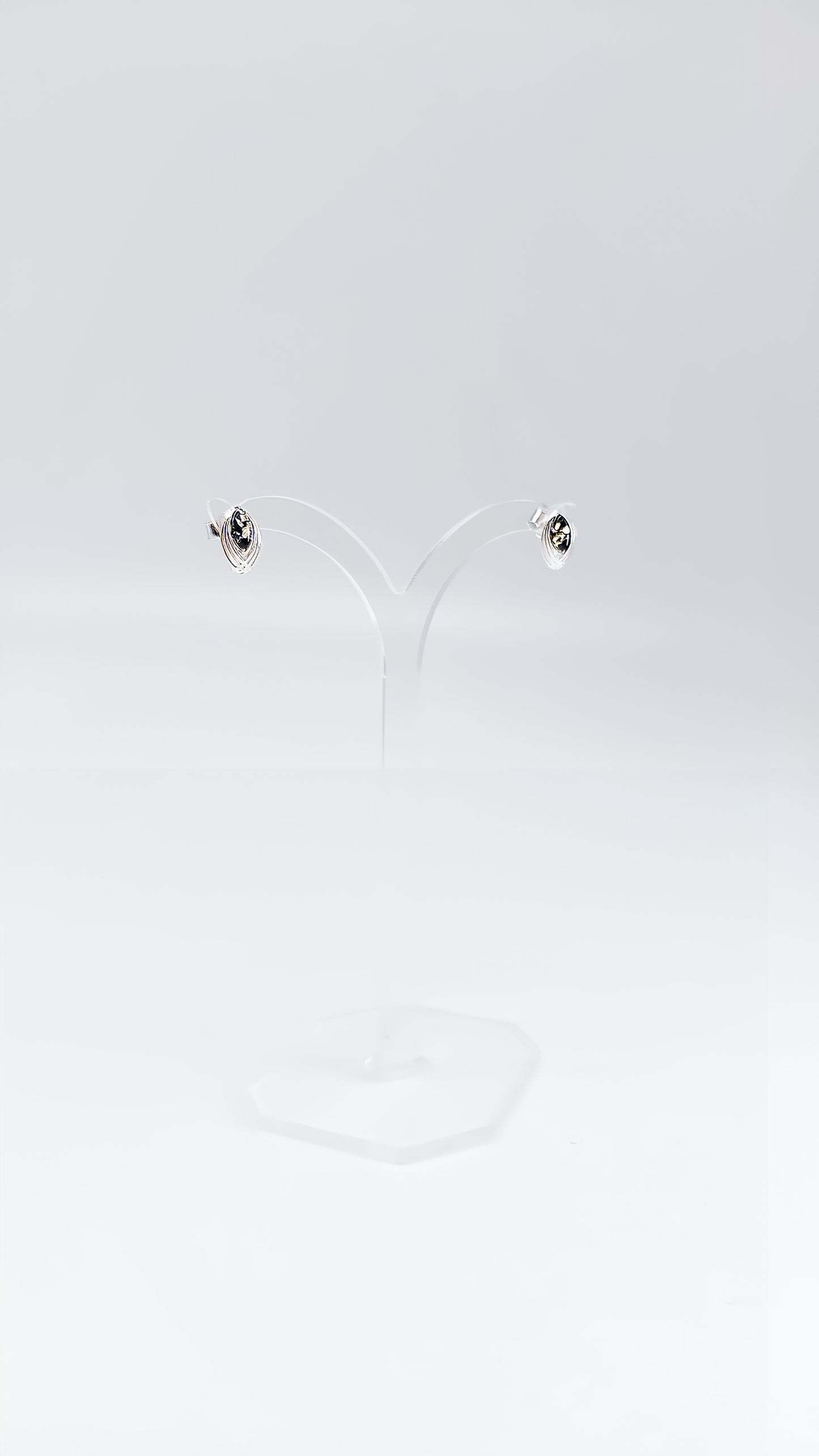 Minimalist earrings with precious natural amber