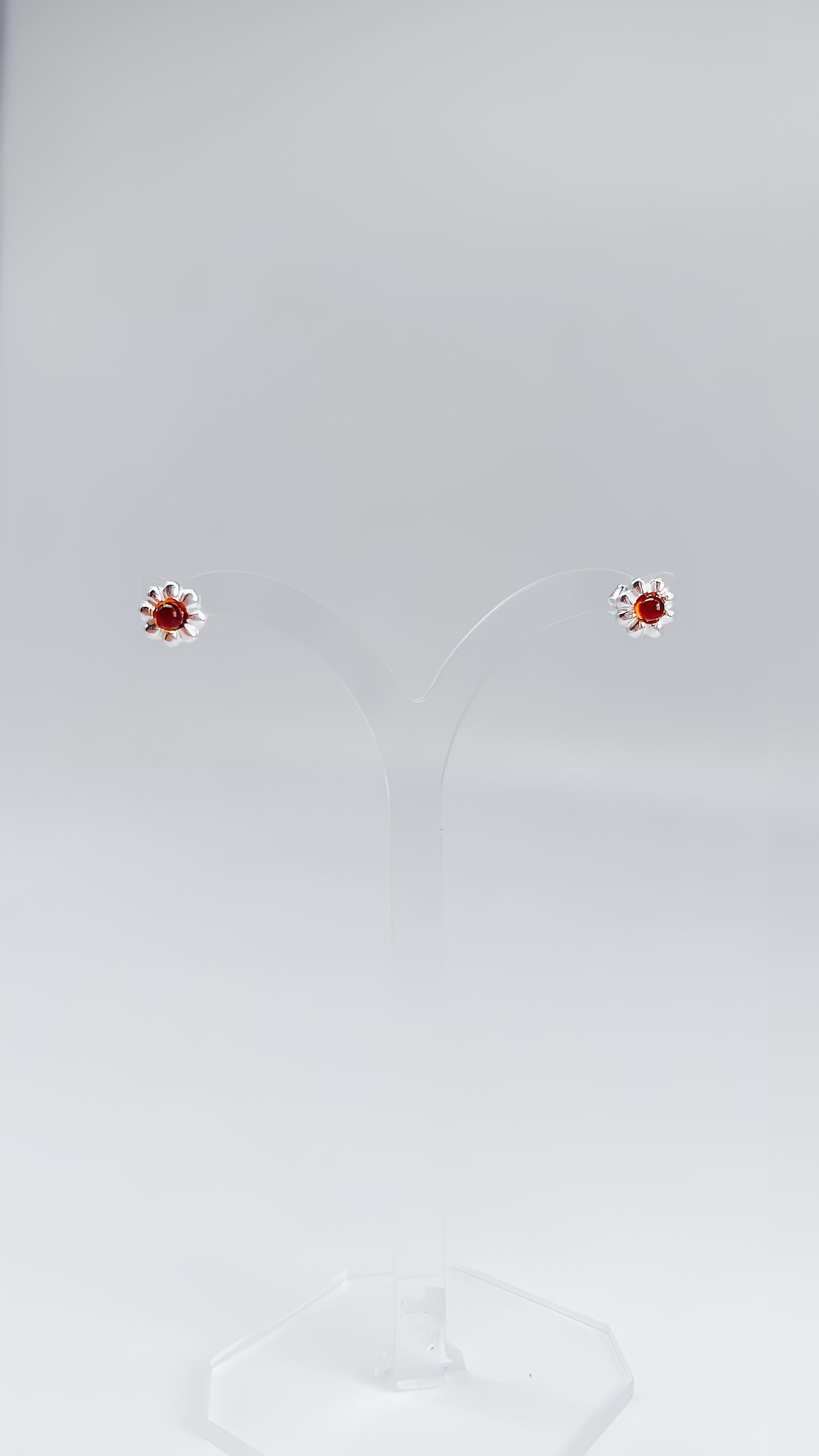 Children's earrings made of 925 silver with genuine amber