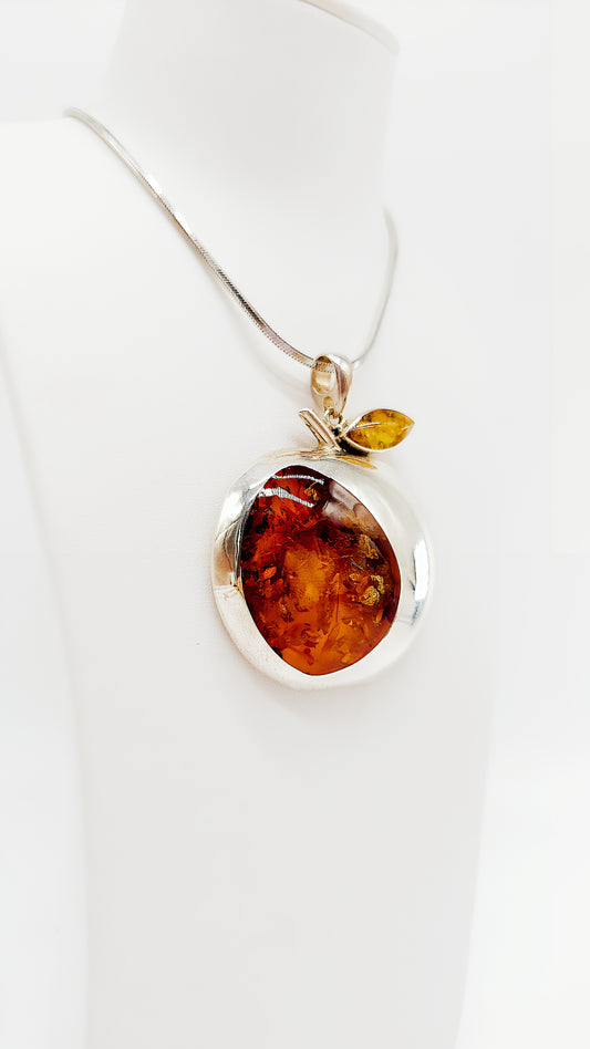 Fruity elegance: amber pendant